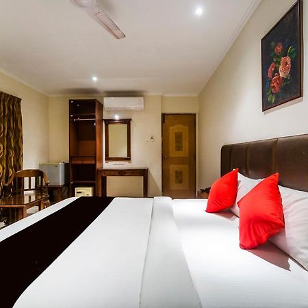 Capital O 66763 Blossoms Serviced Apartments Chennai Exterior photo