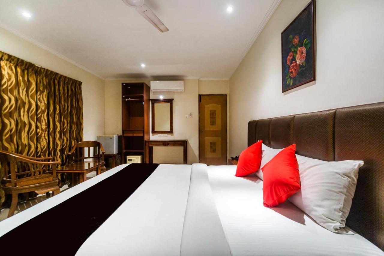 Capital O 66763 Blossoms Serviced Apartments Chennai Exterior photo