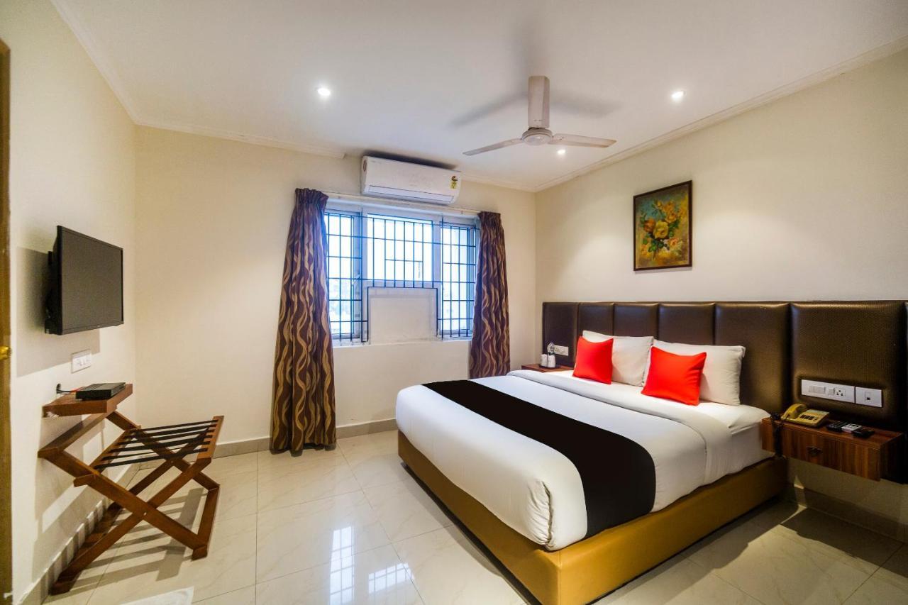 Capital O 66763 Blossoms Serviced Apartments Chennai Exterior photo