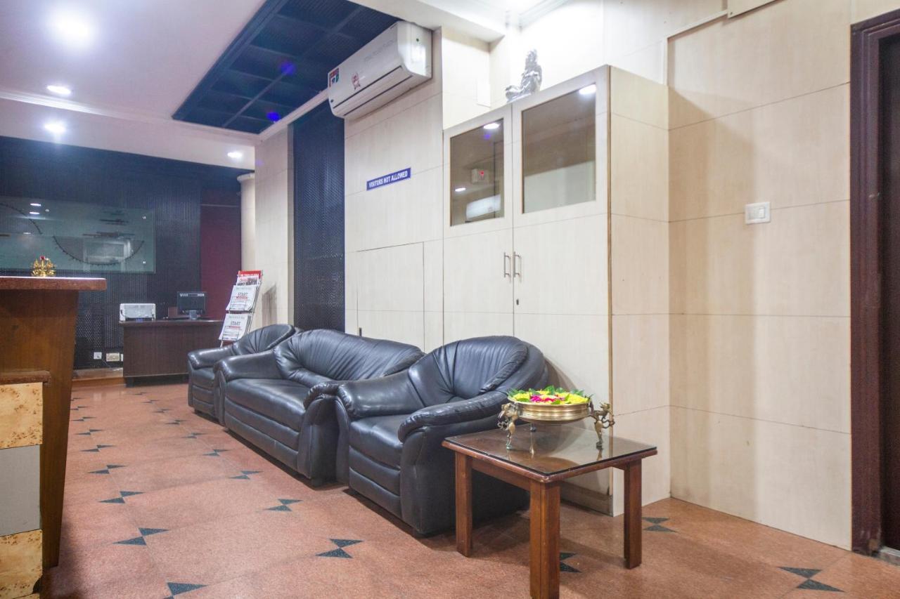 Capital O 66763 Blossoms Serviced Apartments Chennai Exterior photo