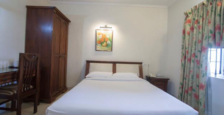 Capital O 66763 Blossoms Serviced Apartments Chennai Exterior photo