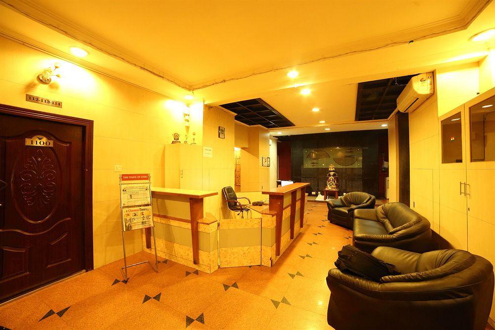 Capital O 66763 Blossoms Serviced Apartments Chennai Exterior photo