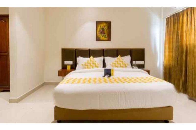 Capital O 66763 Blossoms Serviced Apartments Chennai Exterior photo