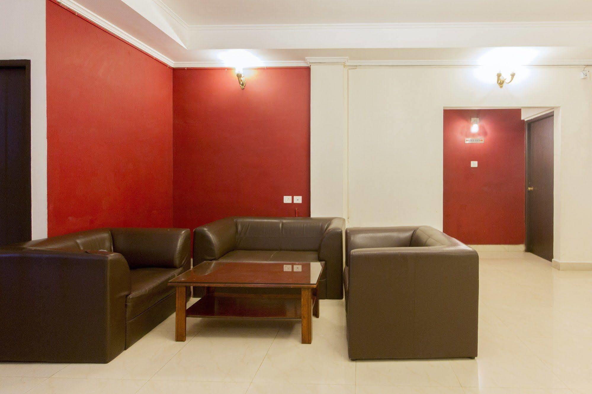 Capital O 66763 Blossoms Serviced Apartments Chennai Exterior photo