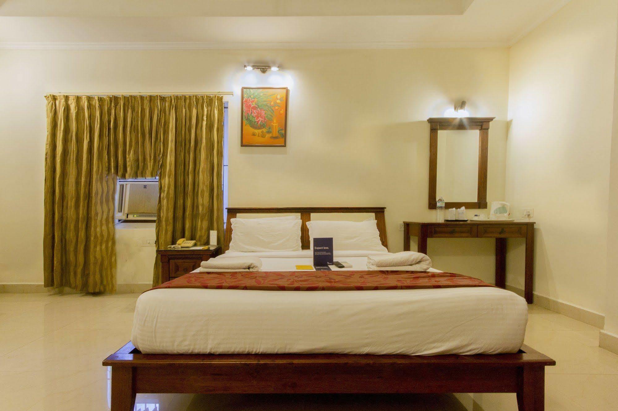 Capital O 66763 Blossoms Serviced Apartments Chennai Exterior photo