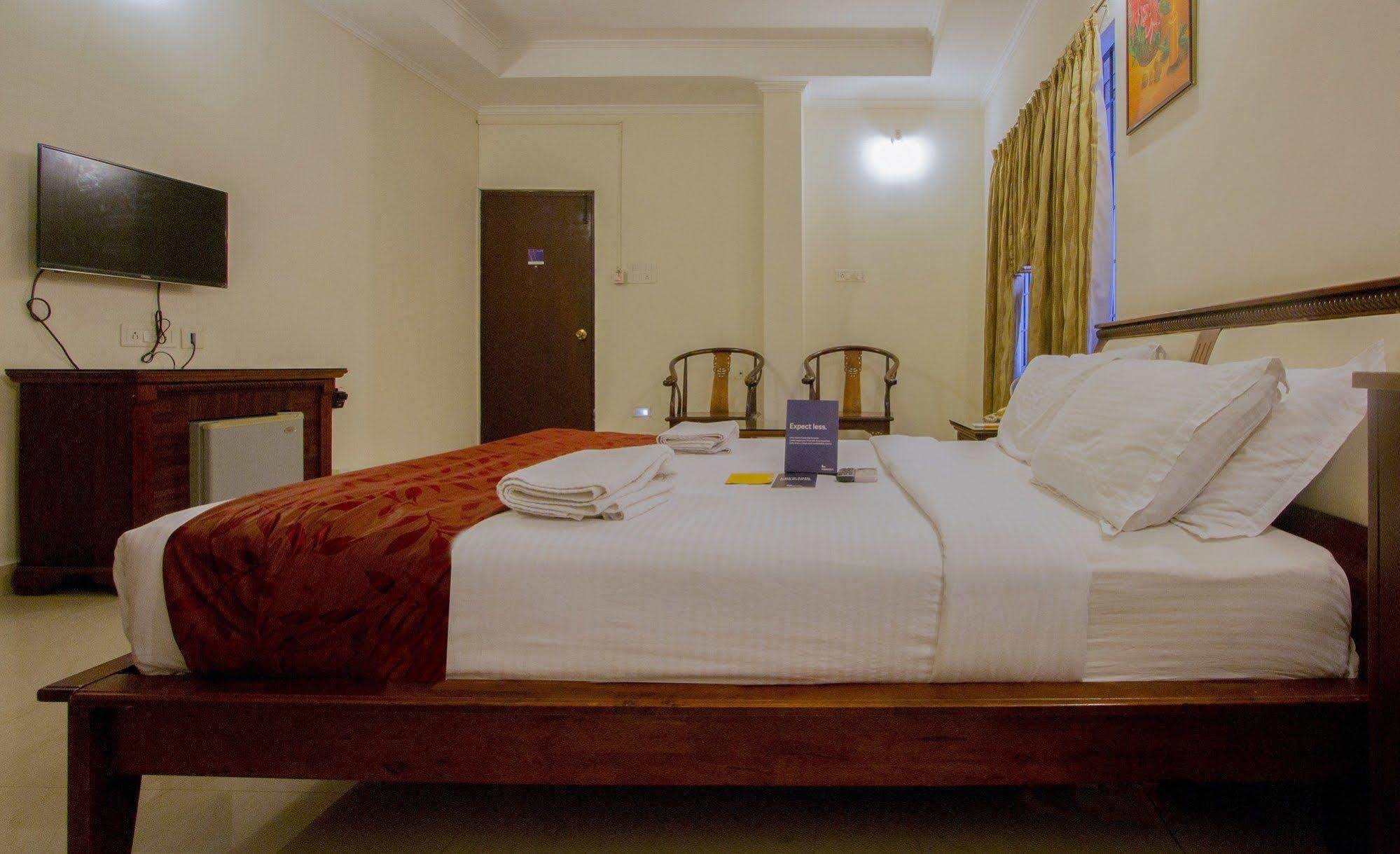 Capital O 66763 Blossoms Serviced Apartments Chennai Exterior photo