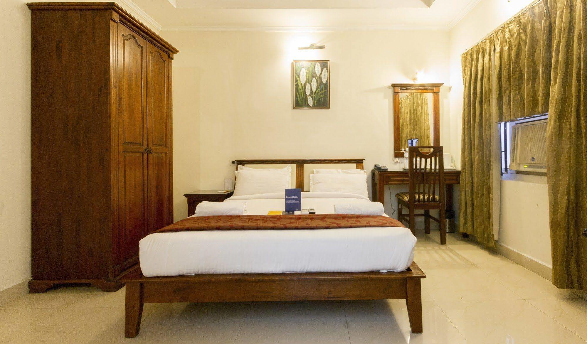 Capital O 66763 Blossoms Serviced Apartments Chennai Exterior photo